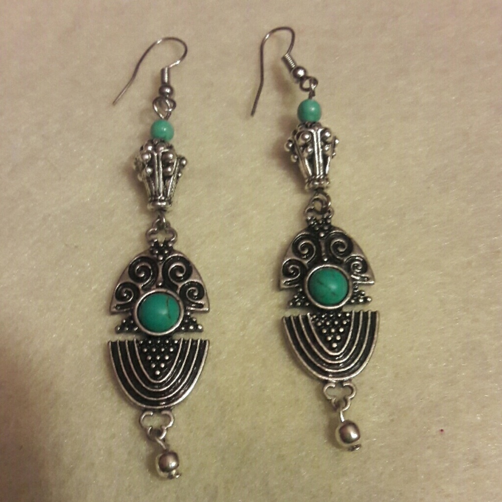 DebbBees #181 Detailed Dangle Earrings